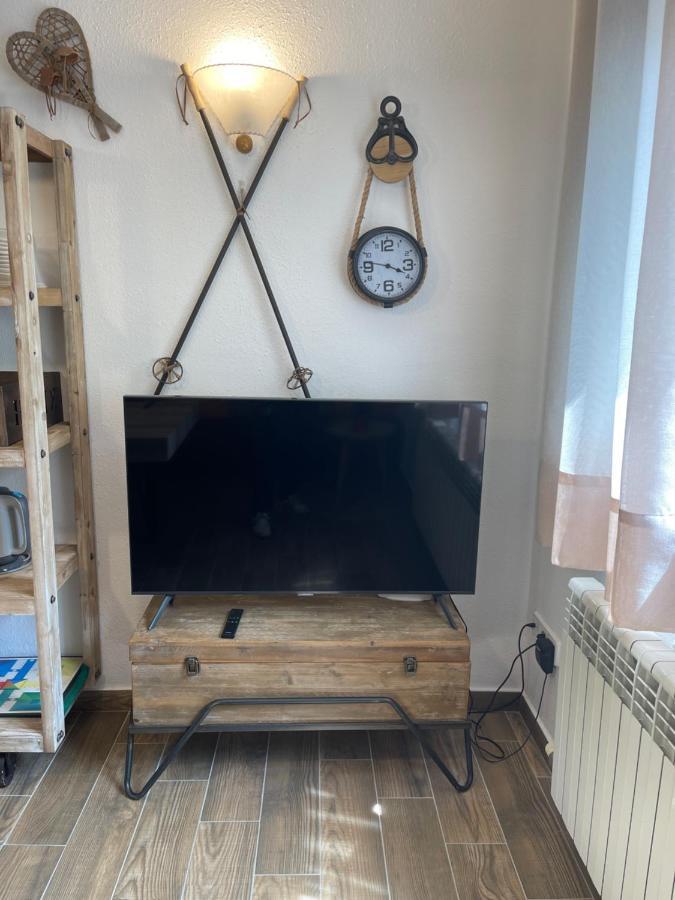 Duplex Alpino Lejlighed Rialp Eksteriør billede